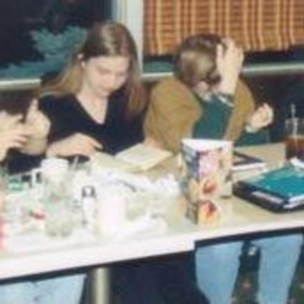 Meet your Posher, Kari